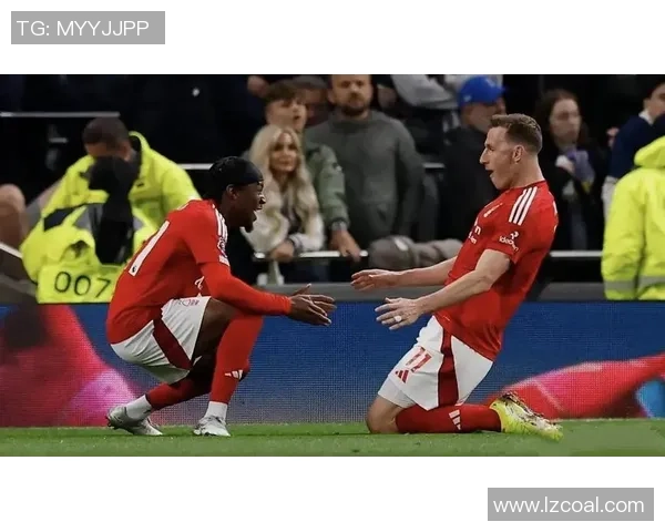 热刺逆转里昂上演惊心动魄大战神扑瞬间点燃全场激情